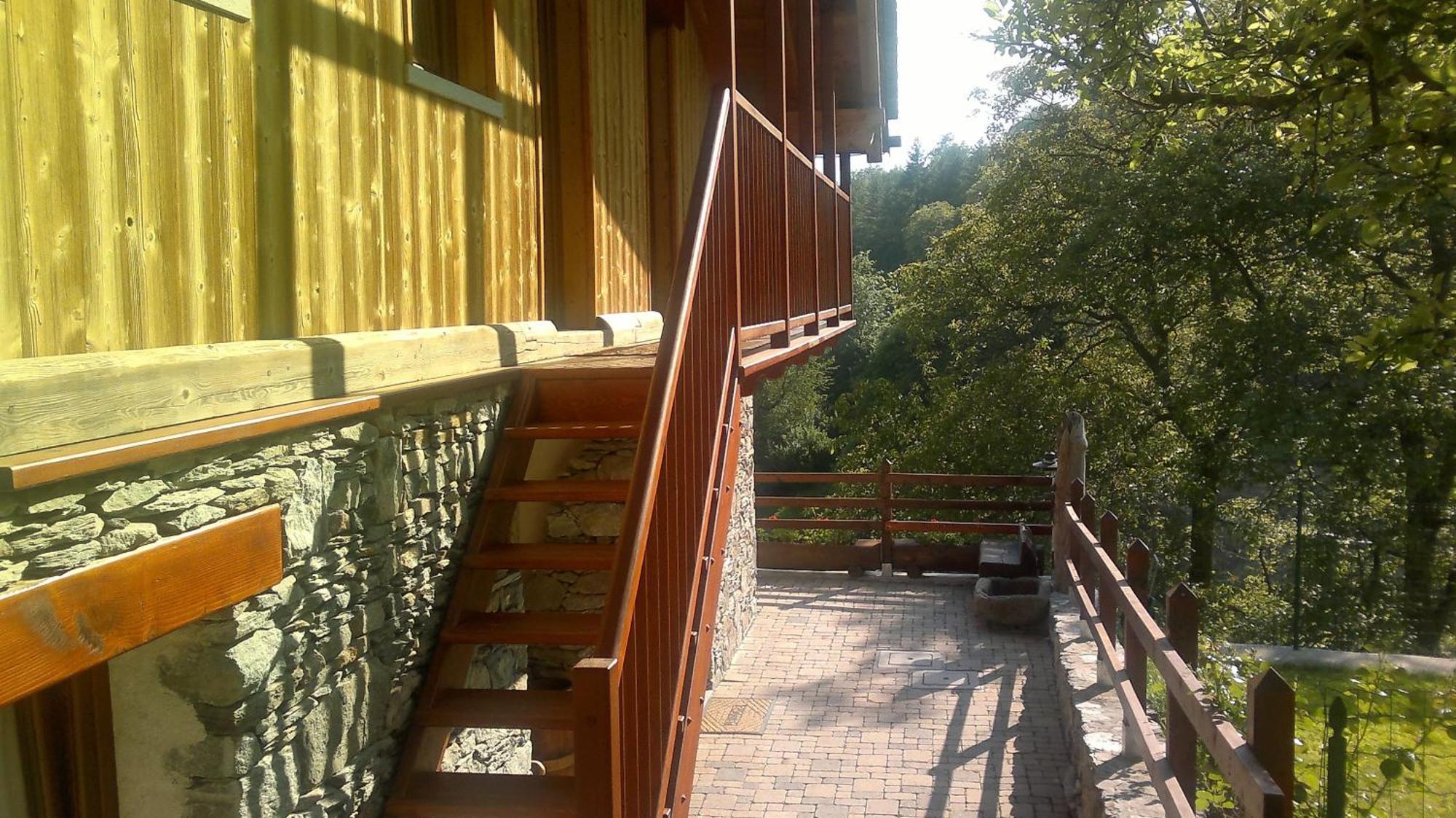 Eco Chalet Maison Dominique Challand-Saint-Anselme Exterior foto